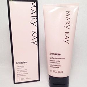 Mary Kay TimeWise Age-Fighting Moisturizer
